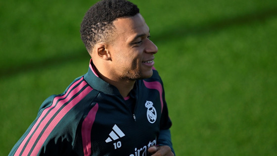 MBAPPE ÇİN'İ AYAĞA KALDIRDI: TEPKİLER BÜYÜYOR
