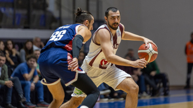 Pizzabulls Bordo Bandırma-Bahçeşehir Koleji:103-88 (MAÇ SONUCU)