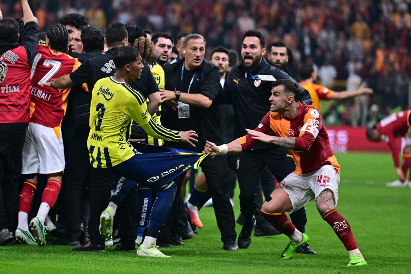 Rams PARK'ta derbi bitti kavga &ccedil;ıktı - Resim : 2
