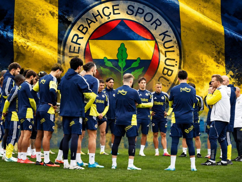 Fenerbahçe soyunma odası yanıyor